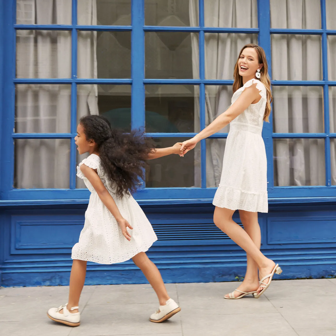 100% Cotton White Hollow-Out Floral Embroidered Ruffle Sleeveless Dress for Mom and Me