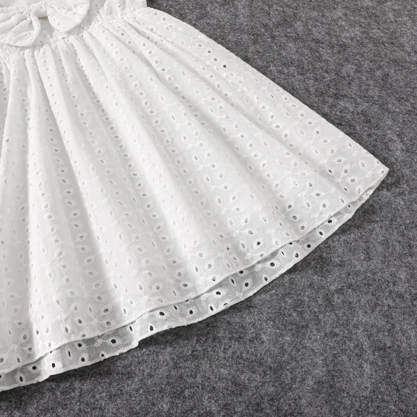 100% Cotton White Hollow-Out Floral Embroidered Ruffle Sleeveless Dress for Mom and Me