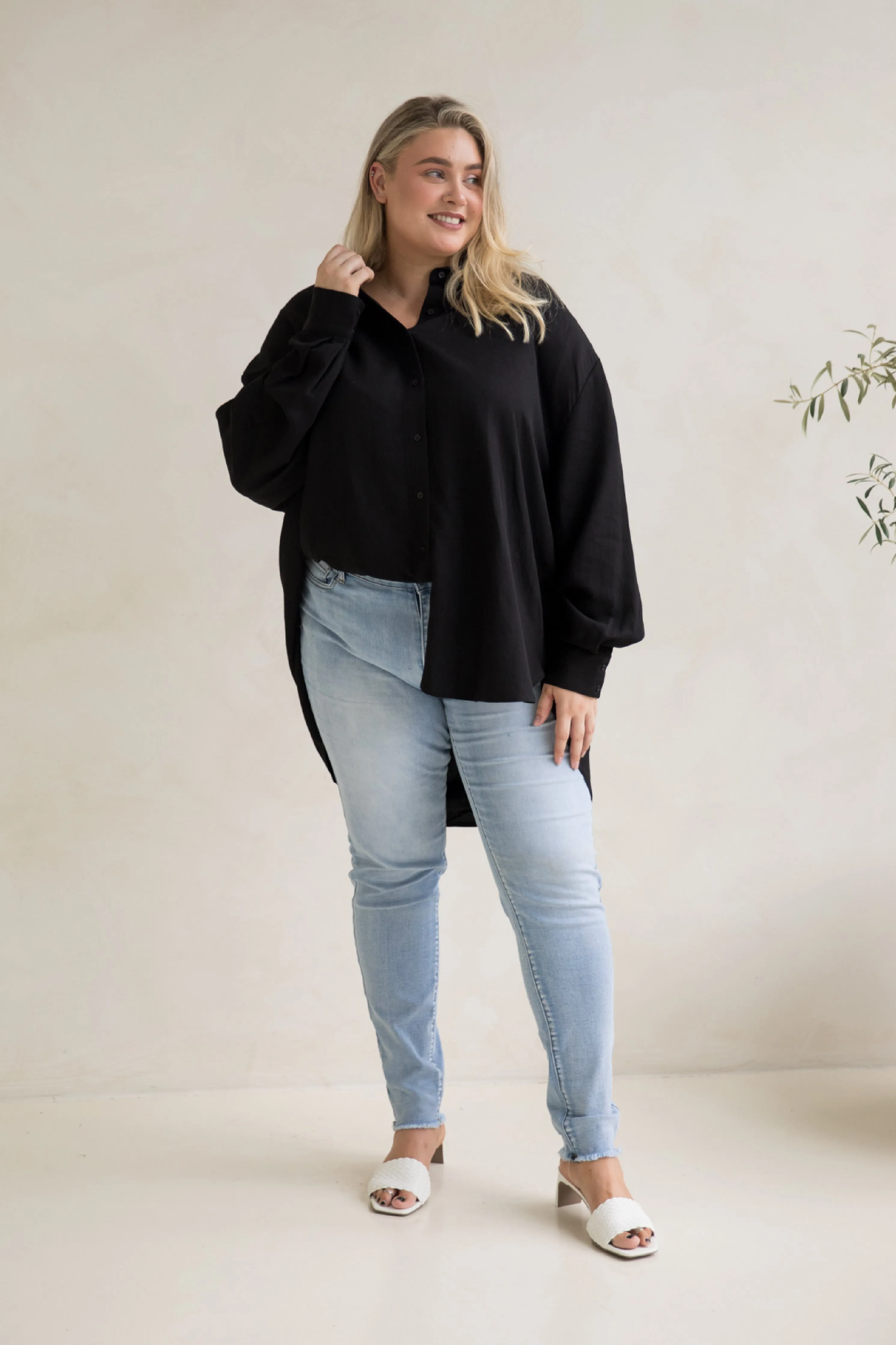 Amore Shirt | Black | FINAL SALE