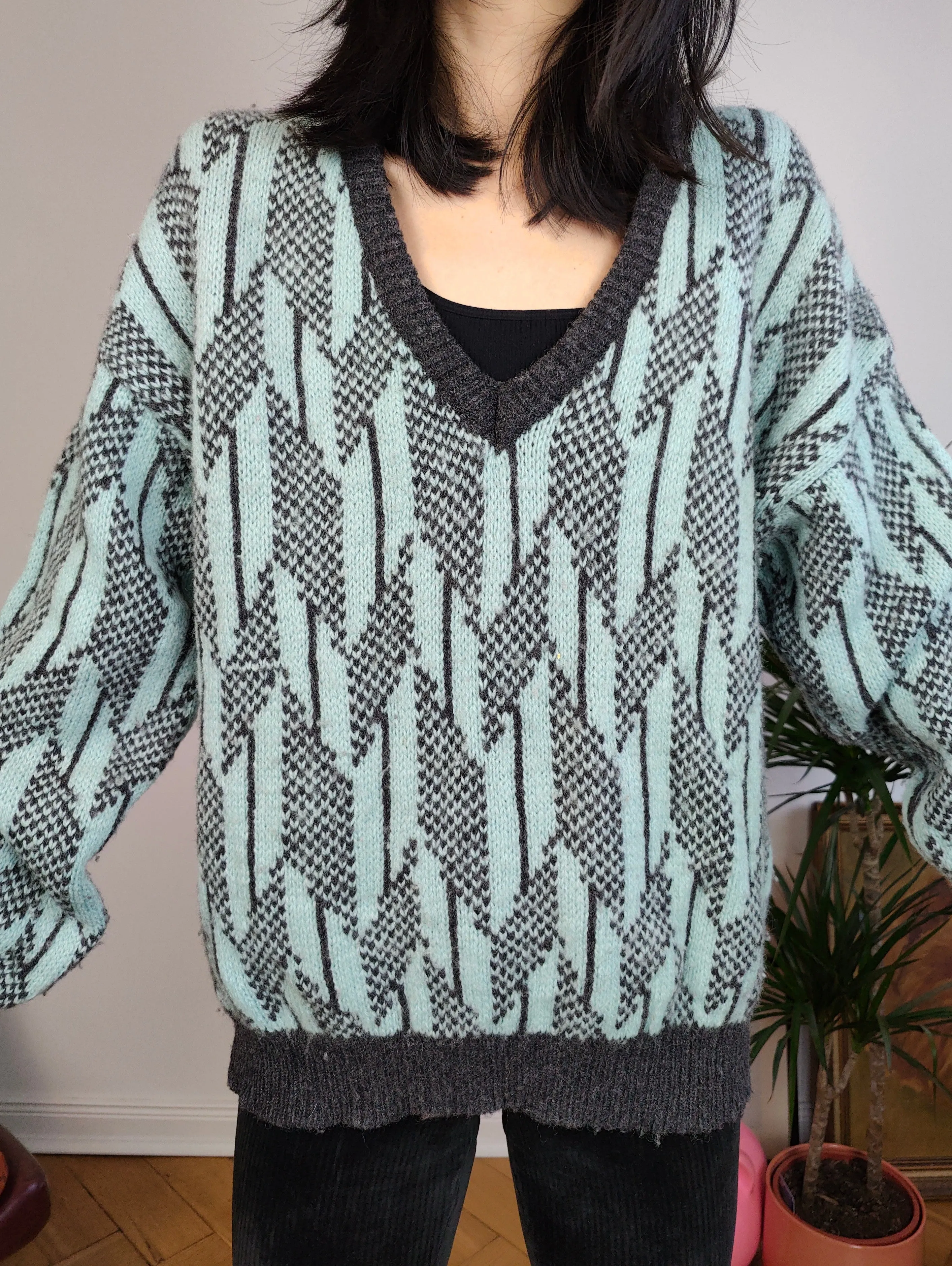 Vintage Benetton Shetland pure new wool sweater knit grey blue pattern fall winter knitted pullover jumper V neck M