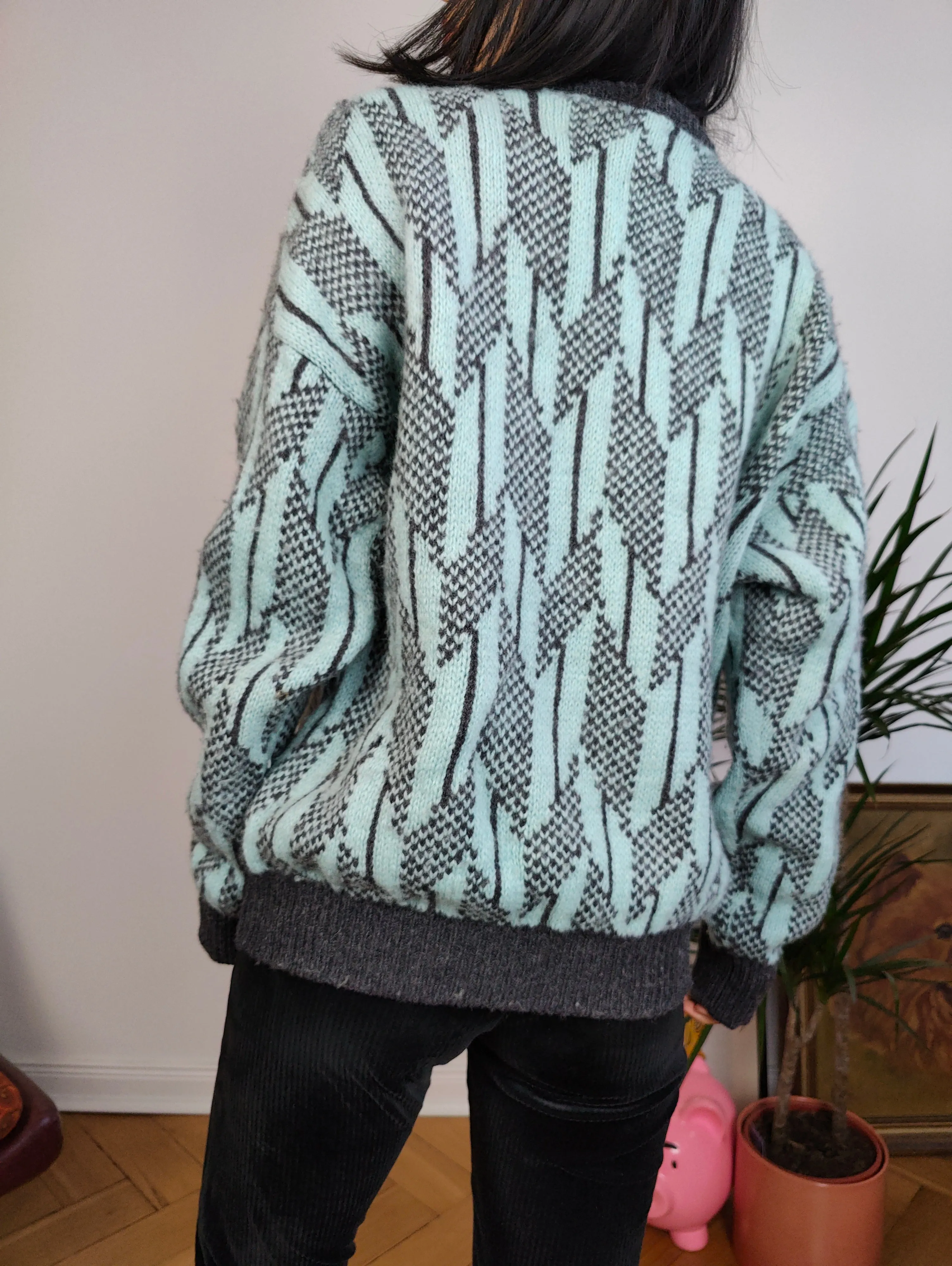 Vintage Benetton Shetland pure new wool sweater knit grey blue pattern fall winter knitted pullover jumper V neck M