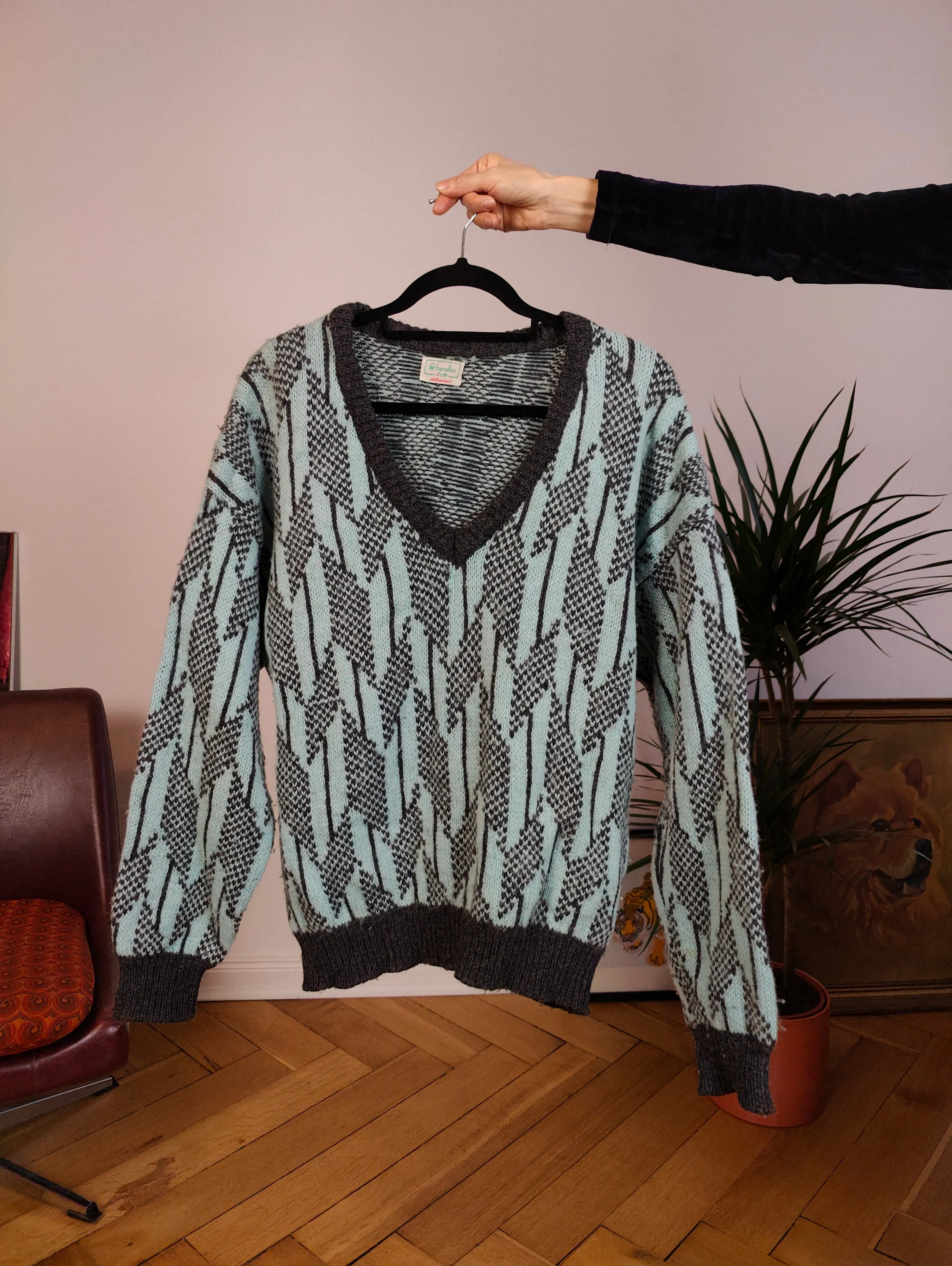 Vintage Benetton Shetland pure new wool sweater knit grey blue pattern fall winter knitted pullover jumper V neck M