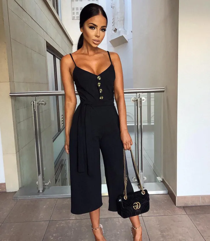 Women's Solid Color Halter Straps Jumpsuit - GlamzLife